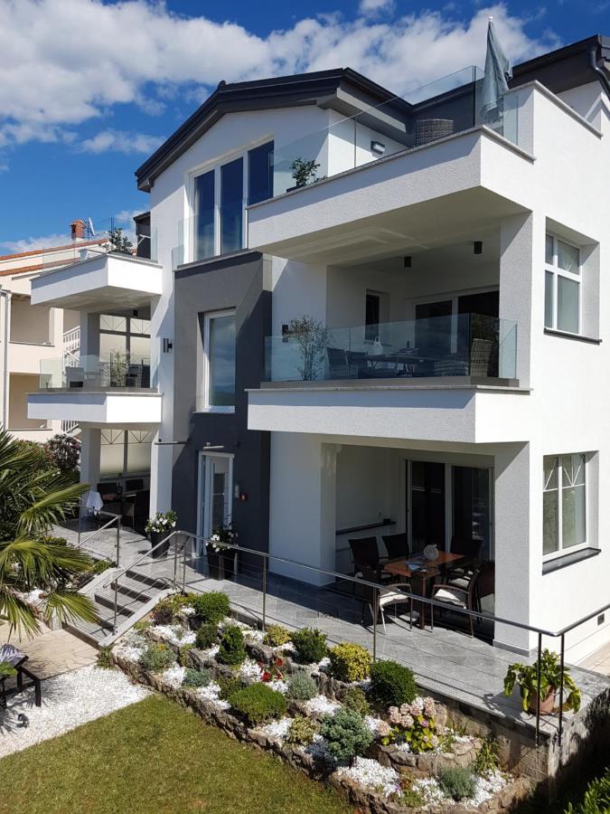 Villa Jeka, Malinska, Krk Exterior foto