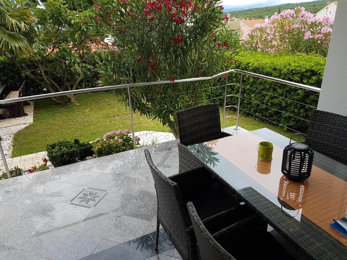 Villa Jeka, Malinska, Krk Exterior foto